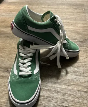 Green Vans Old Skool Women’s thumbnail 1