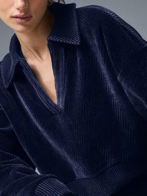 Alo Cropped Cozy Day Henley Pullover Navy V-Neck Velvet Velour Chevron Sweater S thumbnail 3