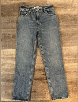 ABERCROMBIE & FITCH The 90’s Straight Ultra High Rise jeans in medium thumbnail 3