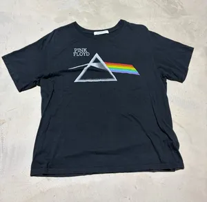 Daydreamer Pink Floyd Black Tee Prism Rainbow medium thumbnail 1
