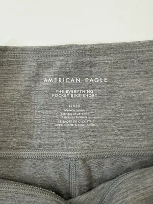 American Eagle Everything Pocket 6” Bike Short Gray Fleece Super High Rise thumbnail 7