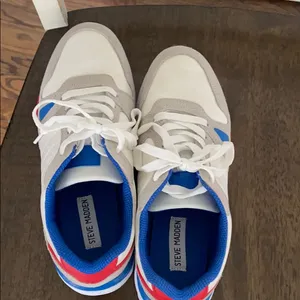 - Steve Madden sneakers thumbnail 4