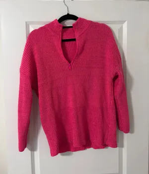 Pink knit quarter zip Size L thumbnail 1