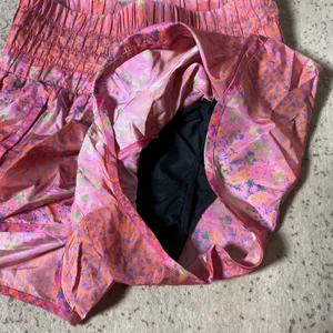 Natural Life Floral Smocked Running Shorts Womens‎ M Pink Orange Iridescent thumbnail 5
