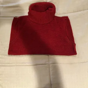 Ladies Sleeveless Knit Turtleneck size medium thumbnail 3