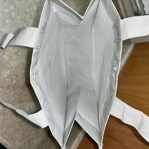 Lululemon and Kendra Scott shopping bags thumbnail 7