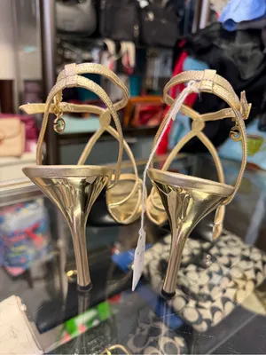 GUESS by Marciano Gold Strappy Heels Sandals Size 9.5 - Wedding Guest Glam thumbnail 3