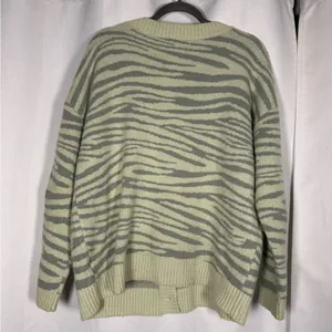 Le Lis Sage Green and Light Gray Striped Open Cardigan thumbnail 3