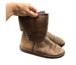 Ugg Australia Women's Sheepskin Suede Boots Brown Size 6 **FAIR CONDITION thumbnail 10
