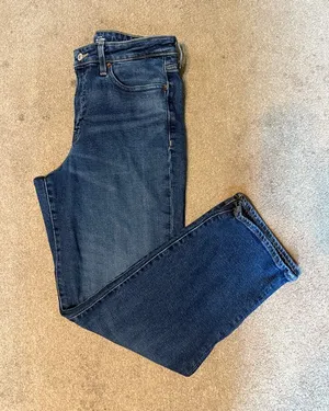 Old Navy Dark Was High Rise OG Loose Jeans Size 12 thumbnail 1
