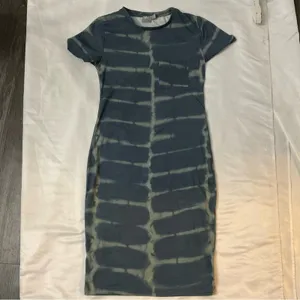 ASOS Blue Tie Dye Bodycon Crewneck T-shirt Dress 4 Comfy Cozycore Hippie Casual thumbnail 3