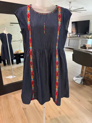 Savanna Jane The Alyssa Embroidered Dress - Denim. Size Small thumbnail 5