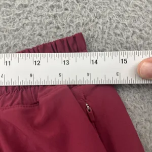 Lululemon Hotty Hot Shorts Low Rise 2.5" Pomegranate Pink Athletic Women's 10 thumbnail 6