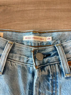 Levi’s Jean  thumbnail 3