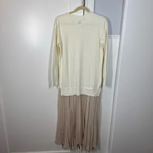 Anthropologie Long-Sleeve Pleated Twofer Sweater Maxi‎ Dress size xs thumbnail 2