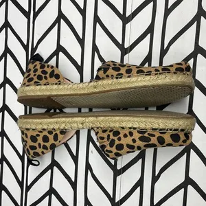 TOMS x Claire V. Leopard Print Size 7.5 thumbnail 3