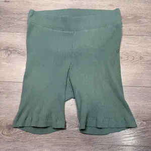 Old Navy Womens XL Sage Green Ribbed Biker Shorts High Waisted Cotton Stretch‎ thumbnail 1