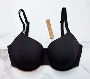 NWT Skims Fits Everybody T-Shirt Bra thumbnail 1