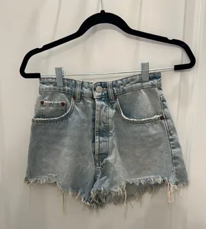 ZARA Jean Shorts thumbnail 1
