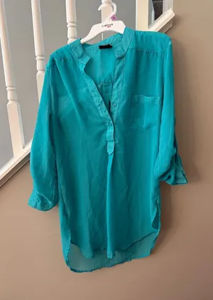 blue blouse thumbnail 1