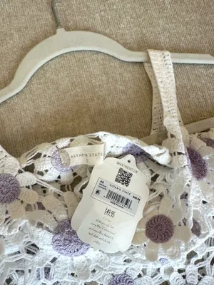 Flower crotchet lace top thumbnail 2