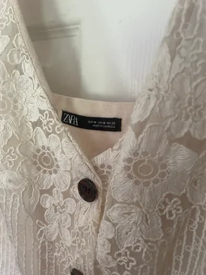 Ivory Linen Blend Floral Crochet Button Front Vest thumbnail 5