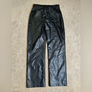 Abercrombie & Fitch The 90s Straight Ultra High Rise Black‎ Leather Pants thumbnail 5