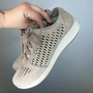 Dansko Charlie Taupe Suede Perforated Lace Up Walking Sneakers Women 42 11.5-12 thumbnail 3