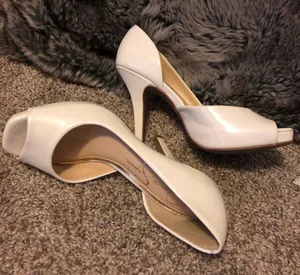 Jessica Simpson Pumps thumbnail 2