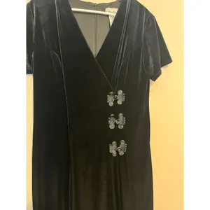 Ultra Dress New York 90s Vintage Black Velvet Sheath Dress Size 10 thumbnail 6