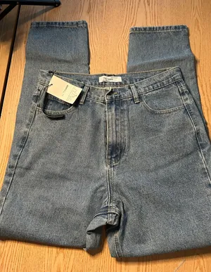 New Women’s Creasa Boyfriend Straight Leg Jeans Blue size 29 thumbnail 1