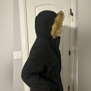 Women’s LEVI’S parka ☃️ thumbnail 3