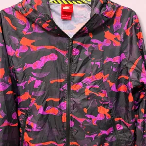 Nike Track & Field Windrunner Jacket Camo Medium thumbnail 2