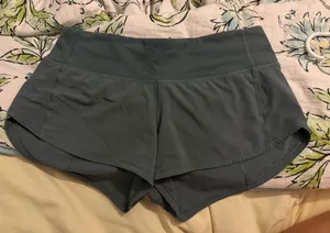 Lululemon Shorts thumbnail 1
