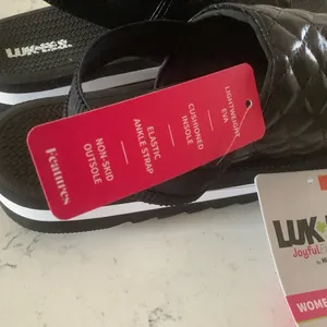 Muk luks womens epic tour sandals flats black quilted Slingback shoes size 8 thumbnail 6