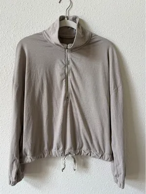 Vuori Halo Relaxed Half Zip Pullover Oyster Heather Size Medium Sporty Neutral thumbnail 1