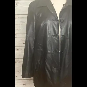 London Fog mob wife black leather jacket Size Large thumbnail 3