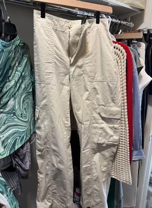 Abercrombie Cargo Pants thumbnail 1