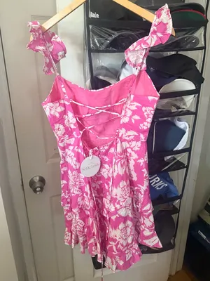 Selfie Leslie pink mini dress thumbnail 2