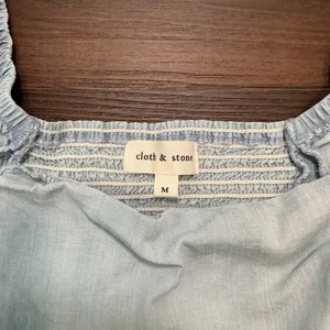 Cloth & Stone Smocked Back Puff Sleeve Top Light Blue Tencel Medium Boho Cropped thumbnail 2