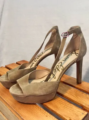 Sam Edelman Heels thumbnail 2