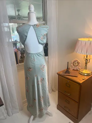 Sage Green Floral Lace Slip Dress size XS. thumbnail 4