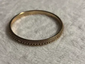 4 Gold Tone Bangle Lot thumbnail 5