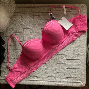 Pink Lace Bra Top Size 34C thumbnail 7