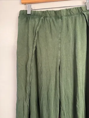 Daily Practice Anthropologie Green 100% Cotton Pants Size Medium thumbnail 2