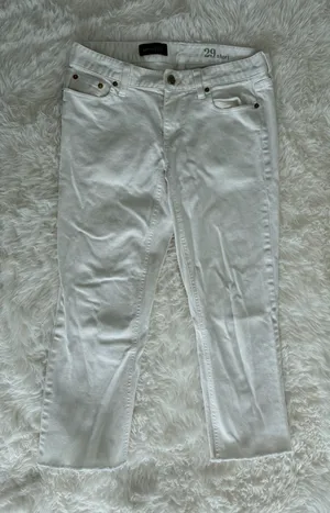J.Crew Matchstick White Raw Hem Jeans Size 29 Short thumbnail 1