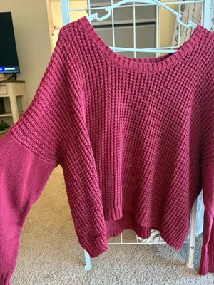 Old Navy Sweater thumbnail 2