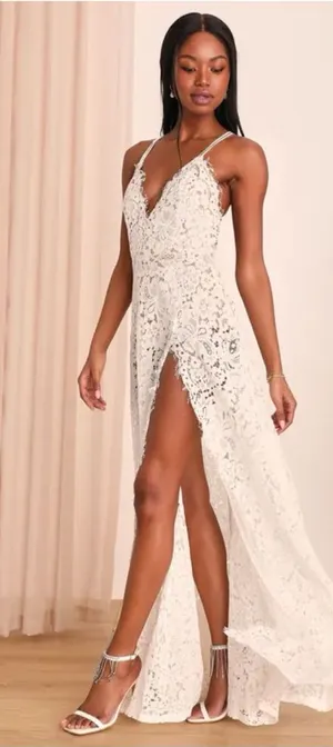 Lulu’s Love of details white lace Dress SZ XS thumbnail 1
