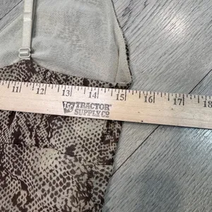 Express Vintage Y2K Brown Snakeskin Mesh Ruched Camisole Top Womens Medium 2007‎ thumbnail 8