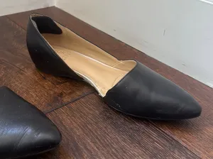 Naturalizer black leather flats thumbnail 1